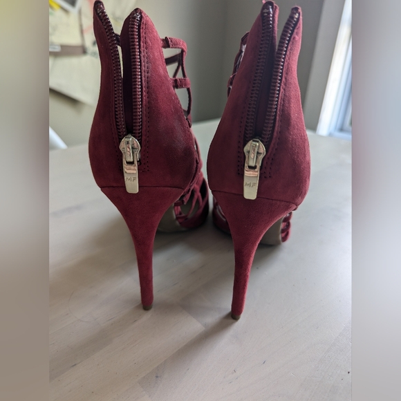 MARC FISHER Red heels Size 10 - Picture 2 of 7